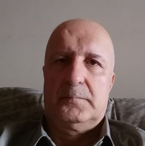 يحيى الأسد، ابن عم رئيس النظام المخلوع بشار الأسد، الذي أعلنت وزارة الداخلية السورية إلقاء القبض عليه في حمص (صورة أرشيفية).