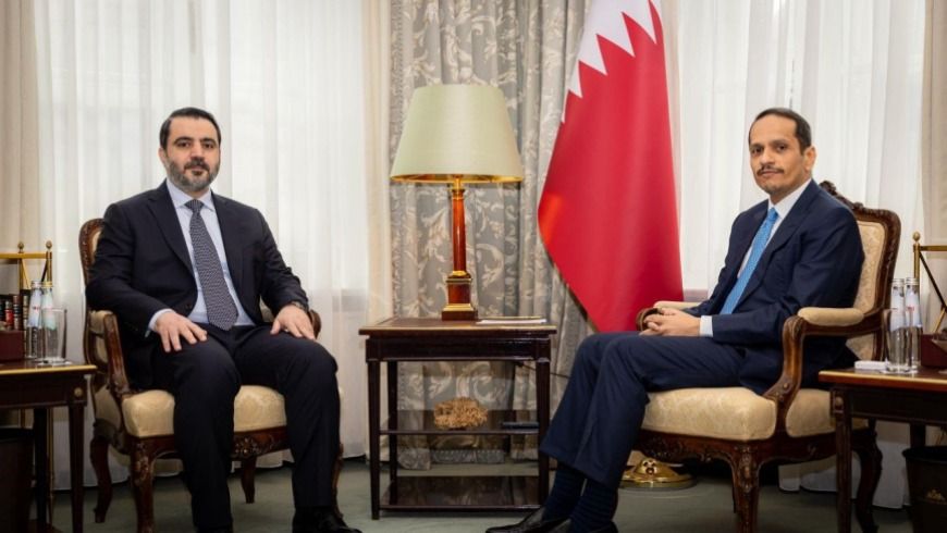 وزير الخارجية السوري أسعد الشيباني خلال لقاء سابق مع مسؤول قطري – صورة أرشيفية، صحيفة الثورة.