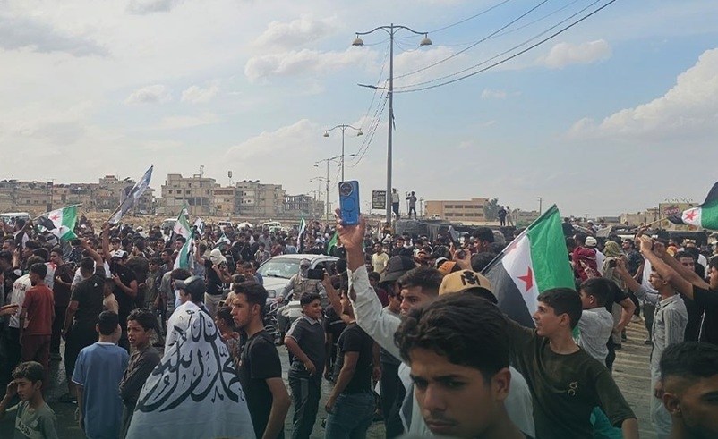 مظاهرة شعبية بالحسكة للمطالبة بتعزيز سلطة الدولة بجميع مناطق المحافظة