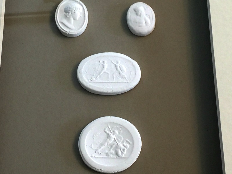 intaglio