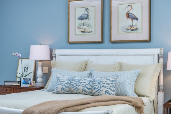 decorative pillows and bird artwork | bedroom design