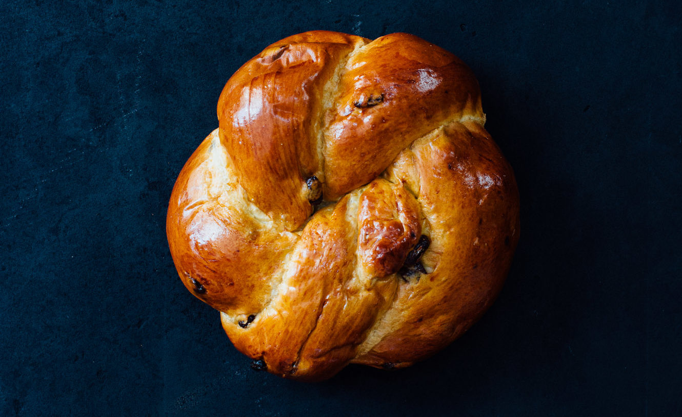 Hot bread kitchen's honey raisin challah