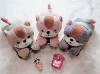 The electric hot water bottle factory tells you what an electric hot water bottle is.