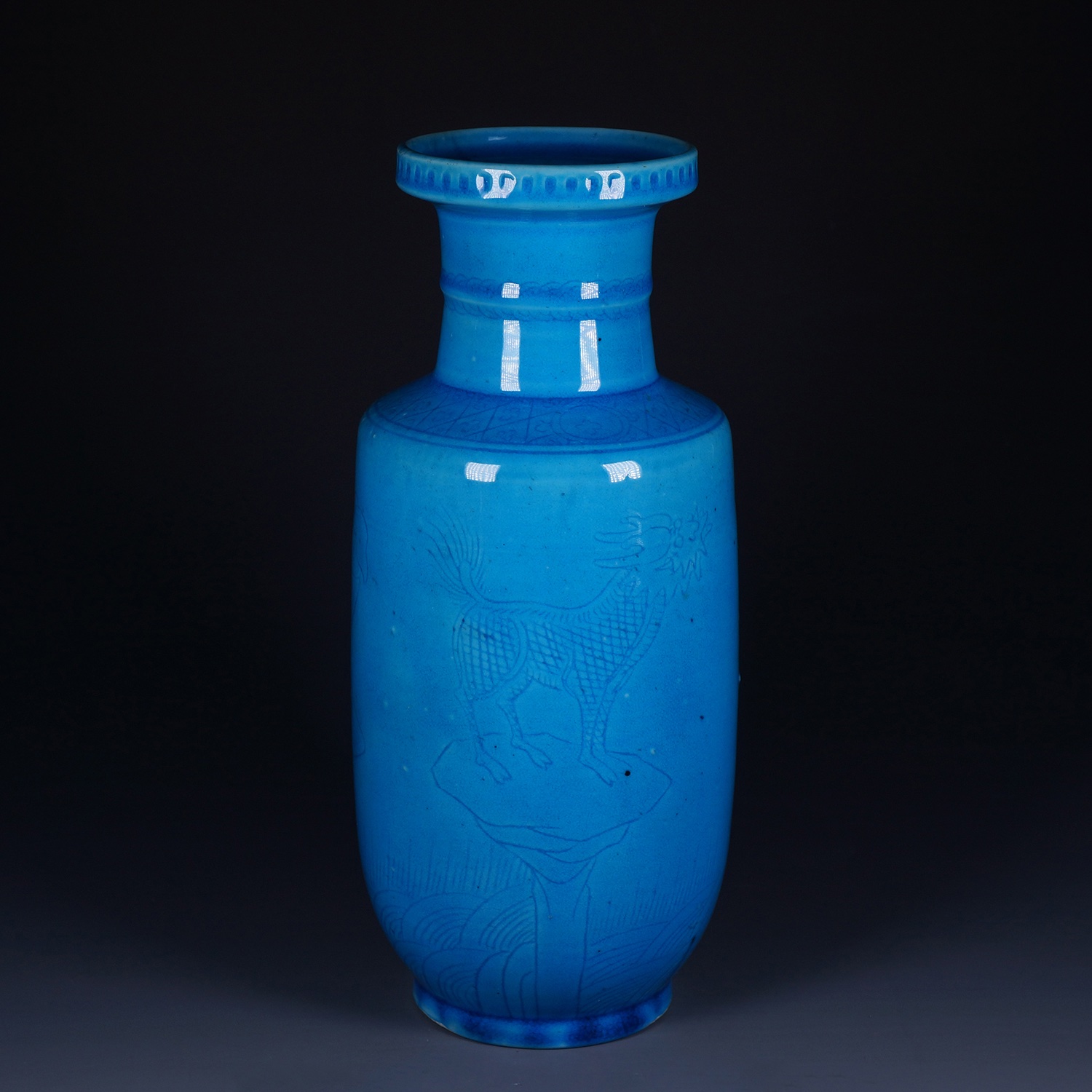 C. 1912-1949 民国 孔雀蓝釉暗刻海兽纹棒槌瓶