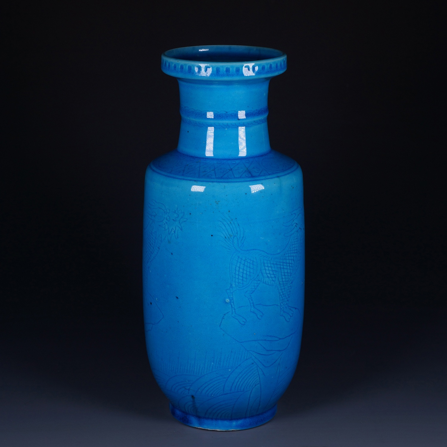 C. 1912-1949 民国 孔雀蓝釉暗刻海兽纹棒槌瓶