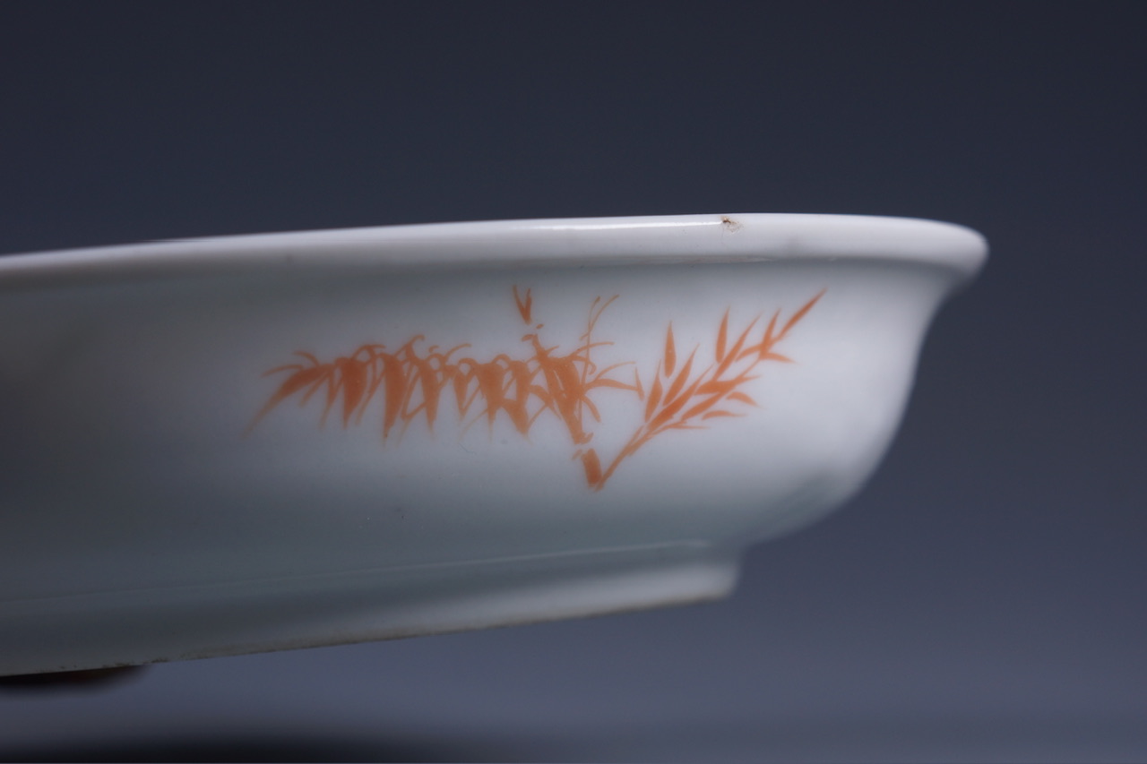 大清道光年製 粉彩香盒 文房用具 C. 1821-1850 清道光“文甫雅玩”款粉彩报岁兰纹盘- Hou のDigital
