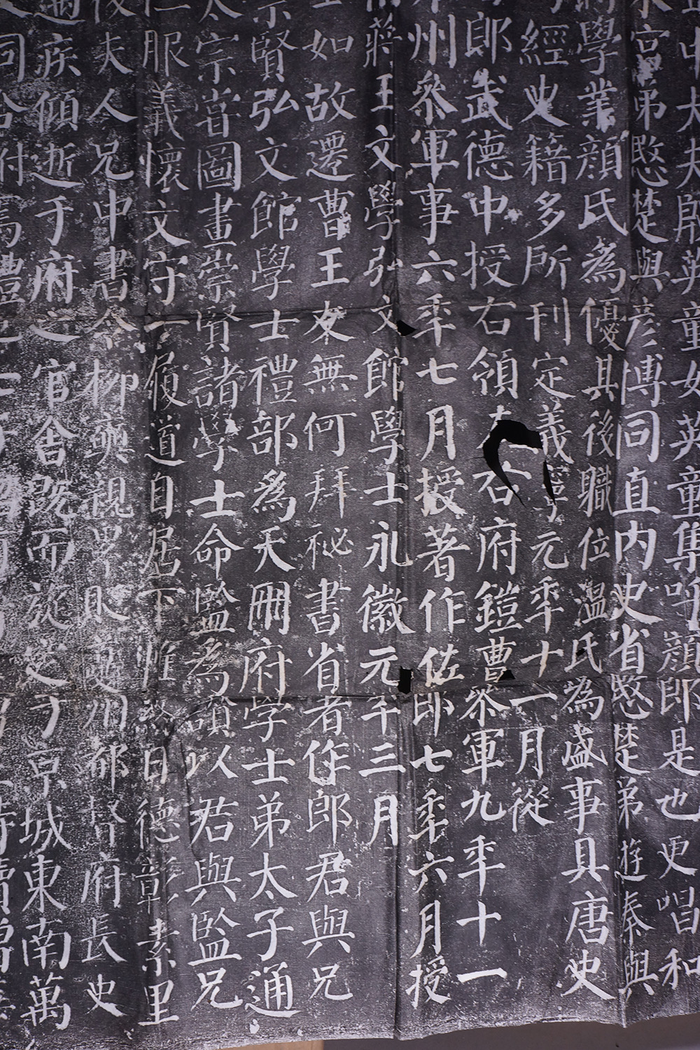 tweet image