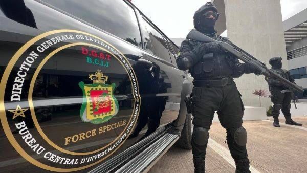 تفكيك شبكة إرهابية في مجال تجنيد وإرسال مقاتلين من أجل الالتحاق بفرع تنظيم “داعش”