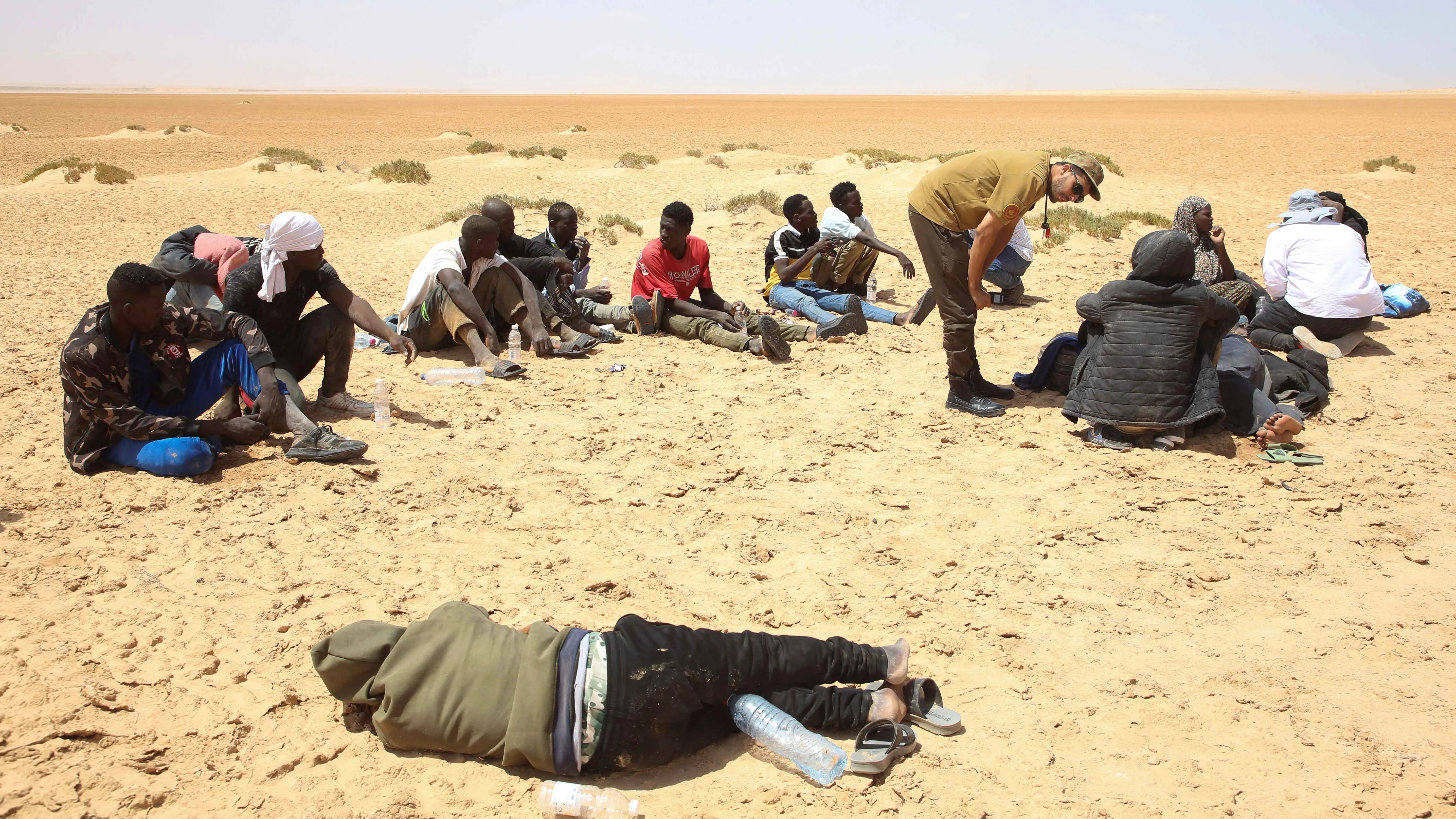 تقرير أممي..جرائم الصحراء تتربص بالمهاجرين عبر أفريقيا