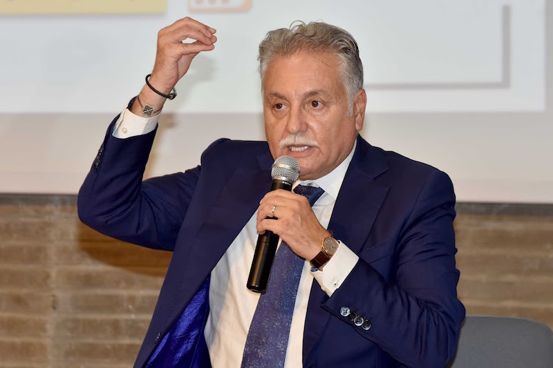 التقدم و الإشتراكية يحذر من تراجع ديمقراطي و يدعو لإصلاحات إنتخابية عاجلة