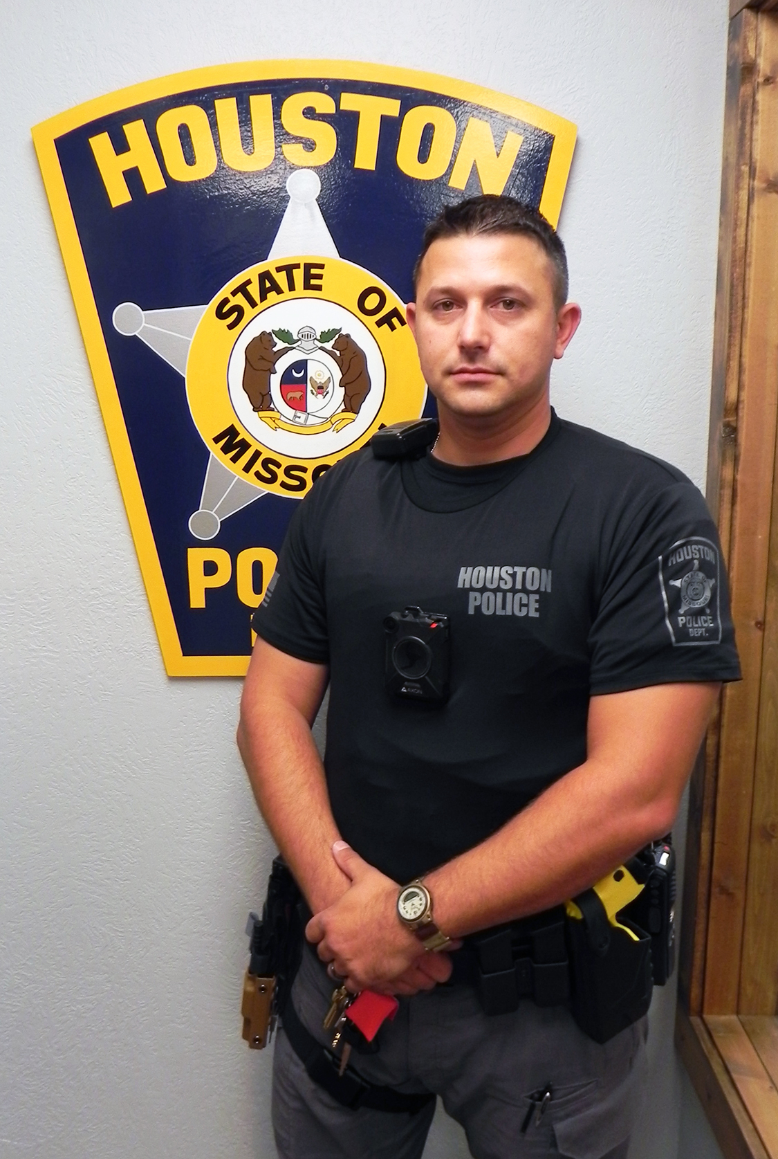 Houston Police Department adds another officer Houston Herald