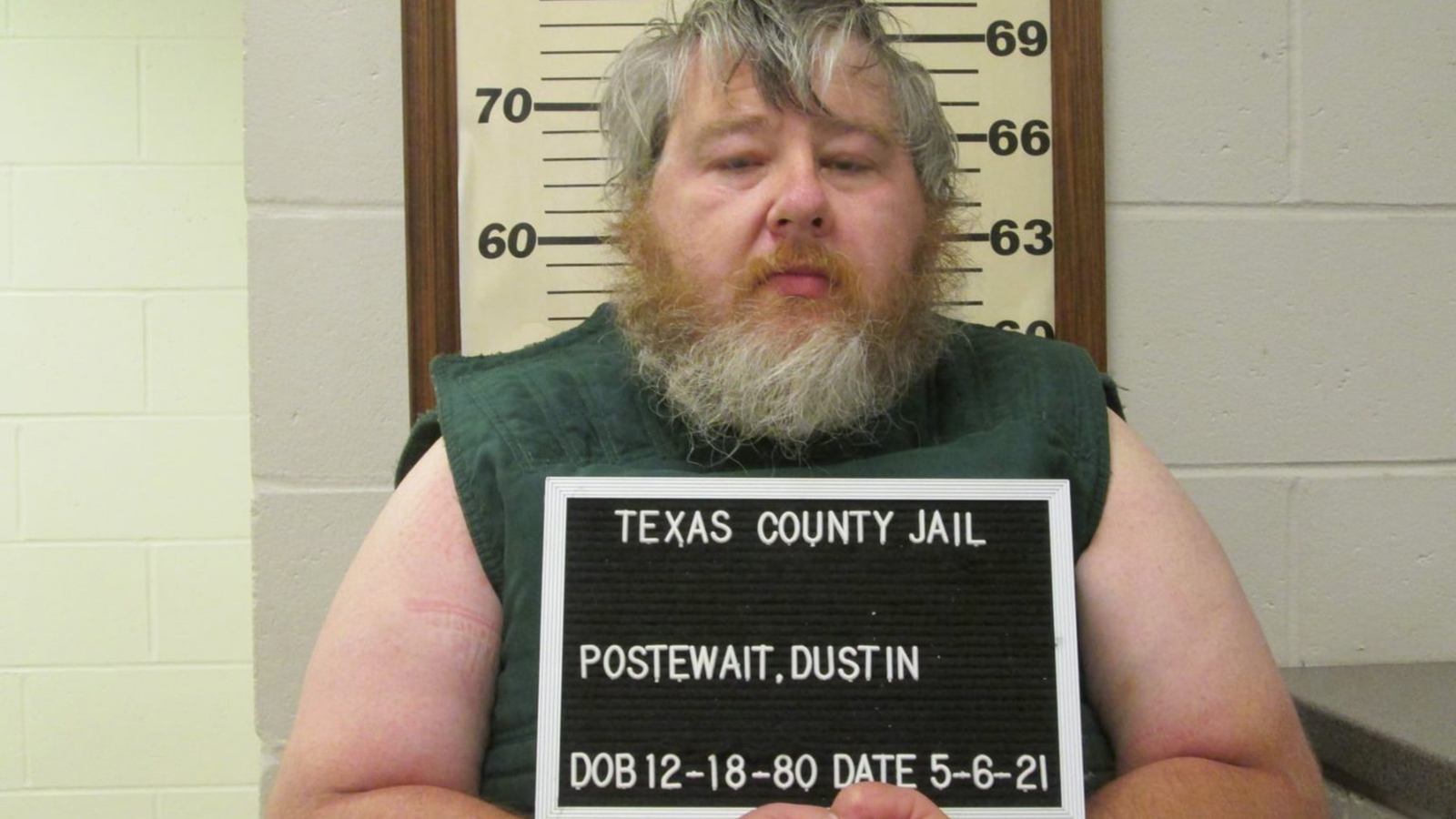 Dustin Postlewait photo