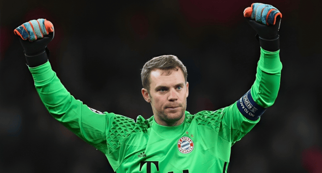 Bayern Captain Neuer Returns To Training, 10 Months After Breaking Leg