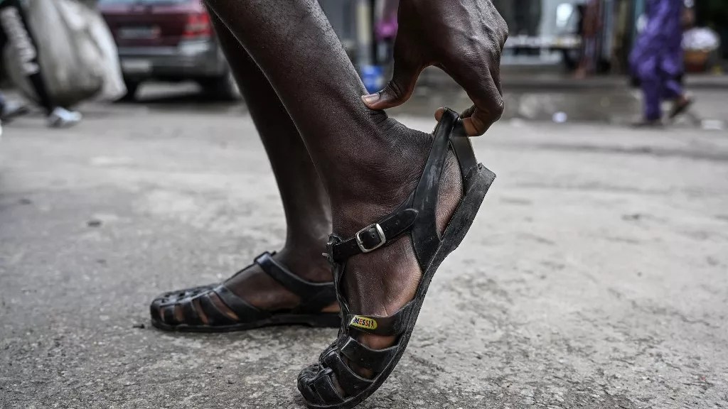 “Lêkê”, The Poor Man’s Shoes That Have Become A Symbol Of Ivorian Culture