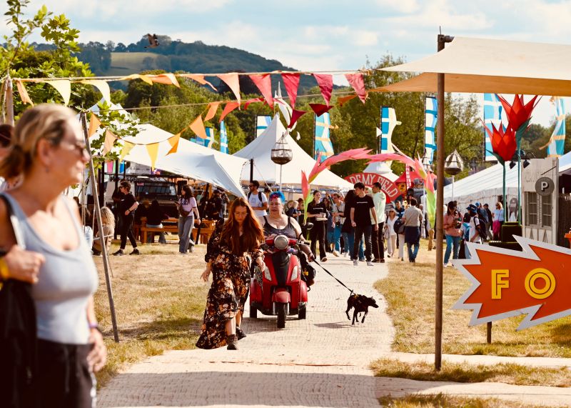 Festivals Howthelightgetsin London - Sunset Image Collection - HD Quality