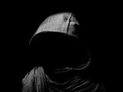 Dislodging Negative Entity Attachments