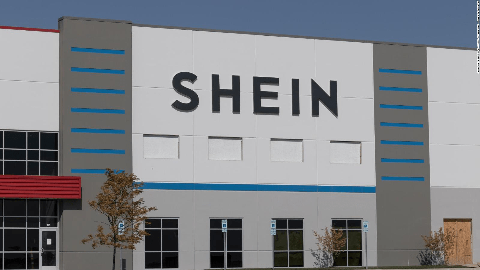 Shein bajo investigación en Europa por descuentos engañosos y presión a consumidores