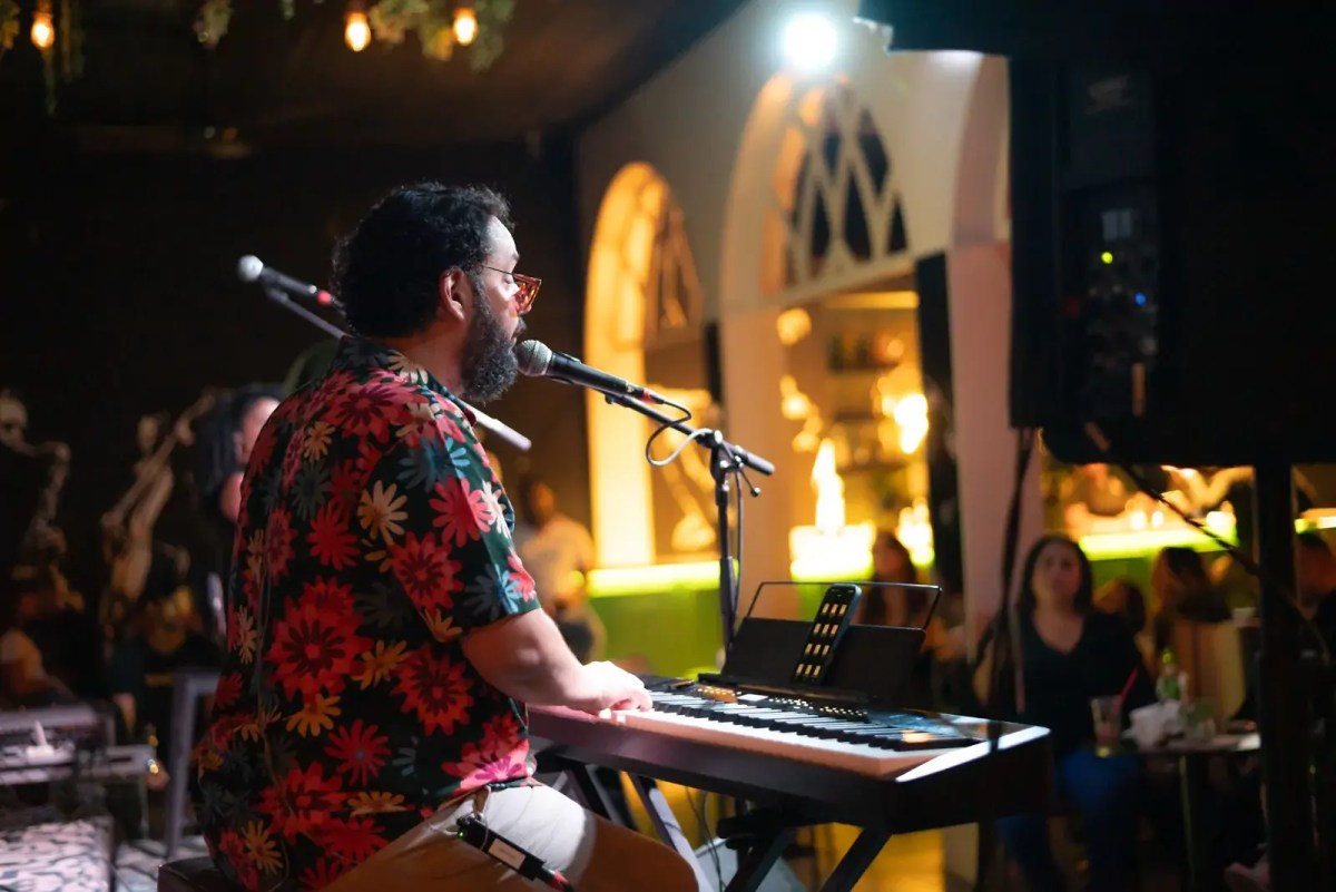 Manerra continúa con gira en varias ciudades