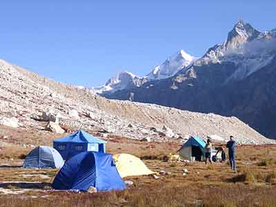 Тапован на хинди означает - место медитации