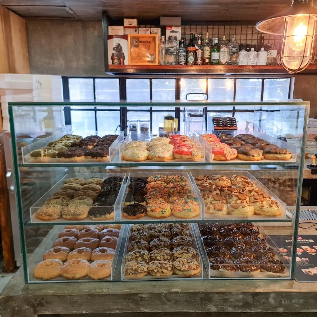 Best Donut Shops in Manila Founder's Donuts