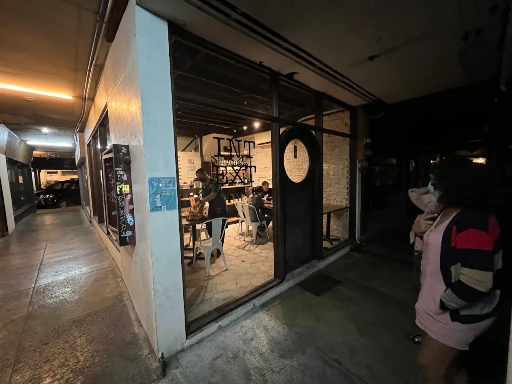 Hidden Speakeasy Bars in Manila