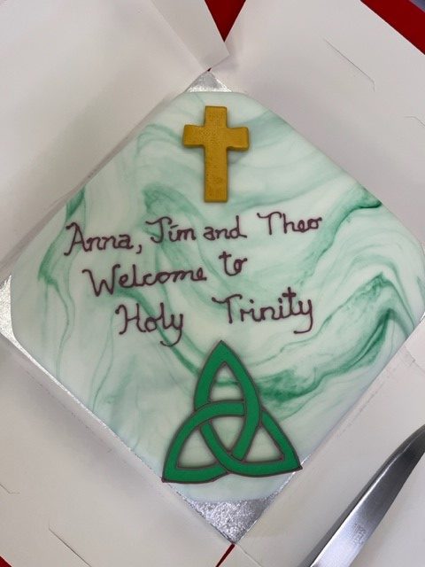 Welcoming our new Curate Anna October 2023