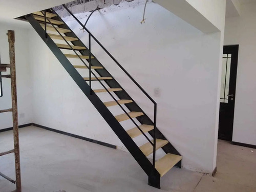 Escaleras Interior Metal Hierro Madera Diseno Simplestuff Mercado Libre