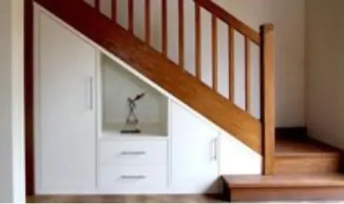 En casas estrechas y altas, el hueco de la escalera es perfecto para crear el recibidor. Mueble Para Bajo Escalera A Medida Mercadolibre