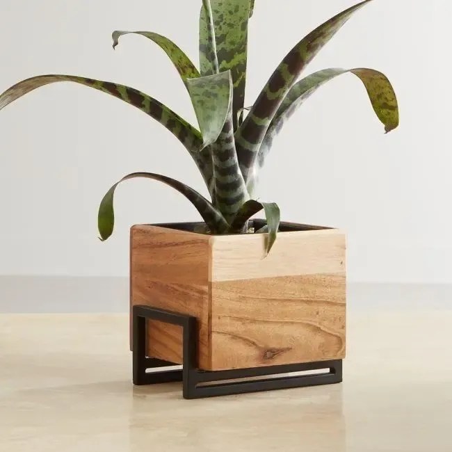 Gsp Design Maceteros Hierro Y Madera 3 220 00