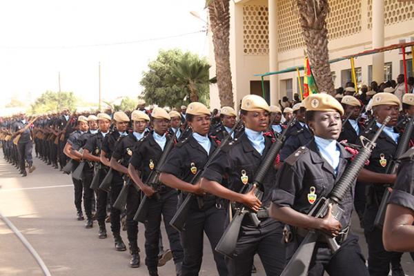 Recrutement d'officiers de la police nationale par la voie d'accès professionnelle au corps de commandement de la. SÃ©nÃ©gal- 500 Ã©lÃ¨ves-policiers Ã  lâÃ©cole des droits humains â Sahel
