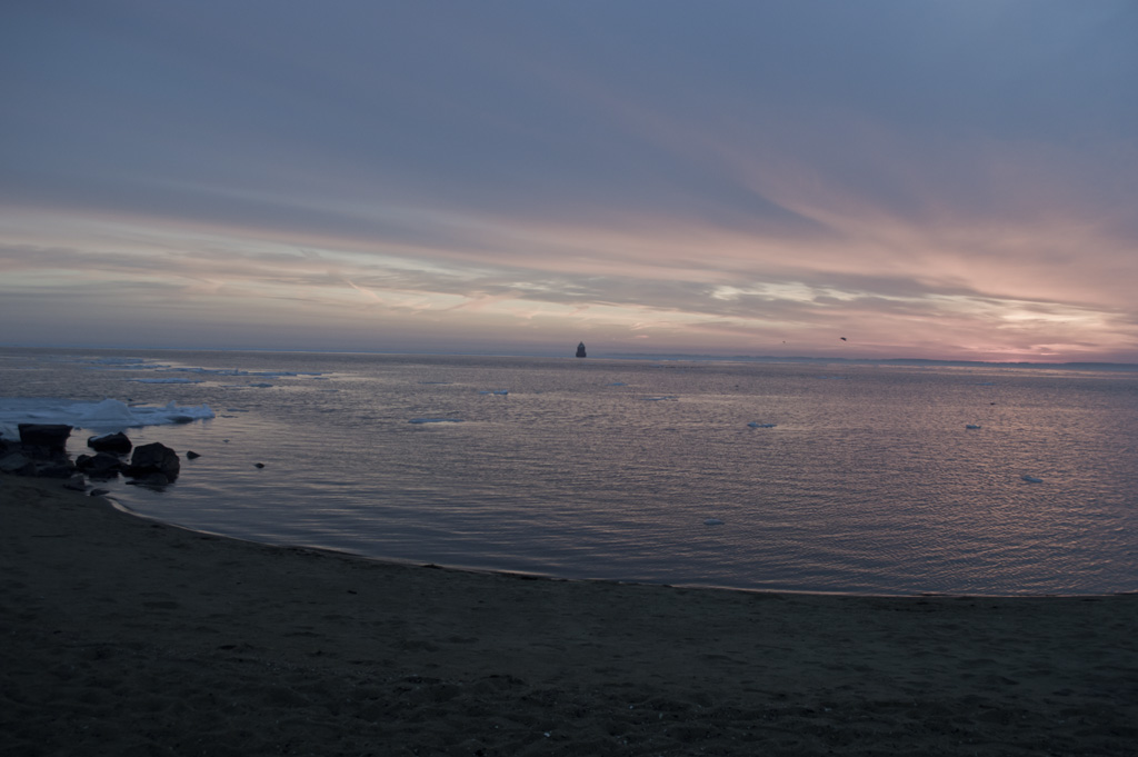 Sandy Point 16