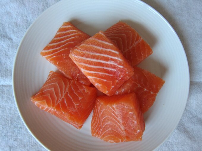 bite-size-chunks-salmon