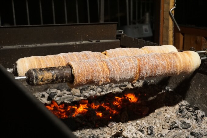 Food in Prague - the best from the Christmas Markets!