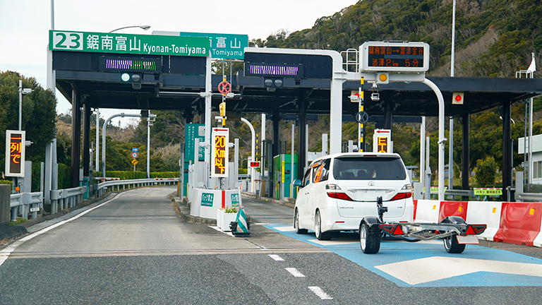 トレーラー　けん引　接続セット　※フォロー割OK トレーラーけん引時に知っておきたい、ETCの基礎知識│HOT WATER Web