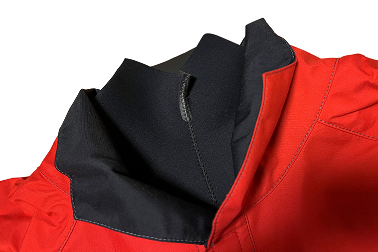 着やすく蒸れにくいドライスーツ｜JETFREAK DRYSUITS（ジェット