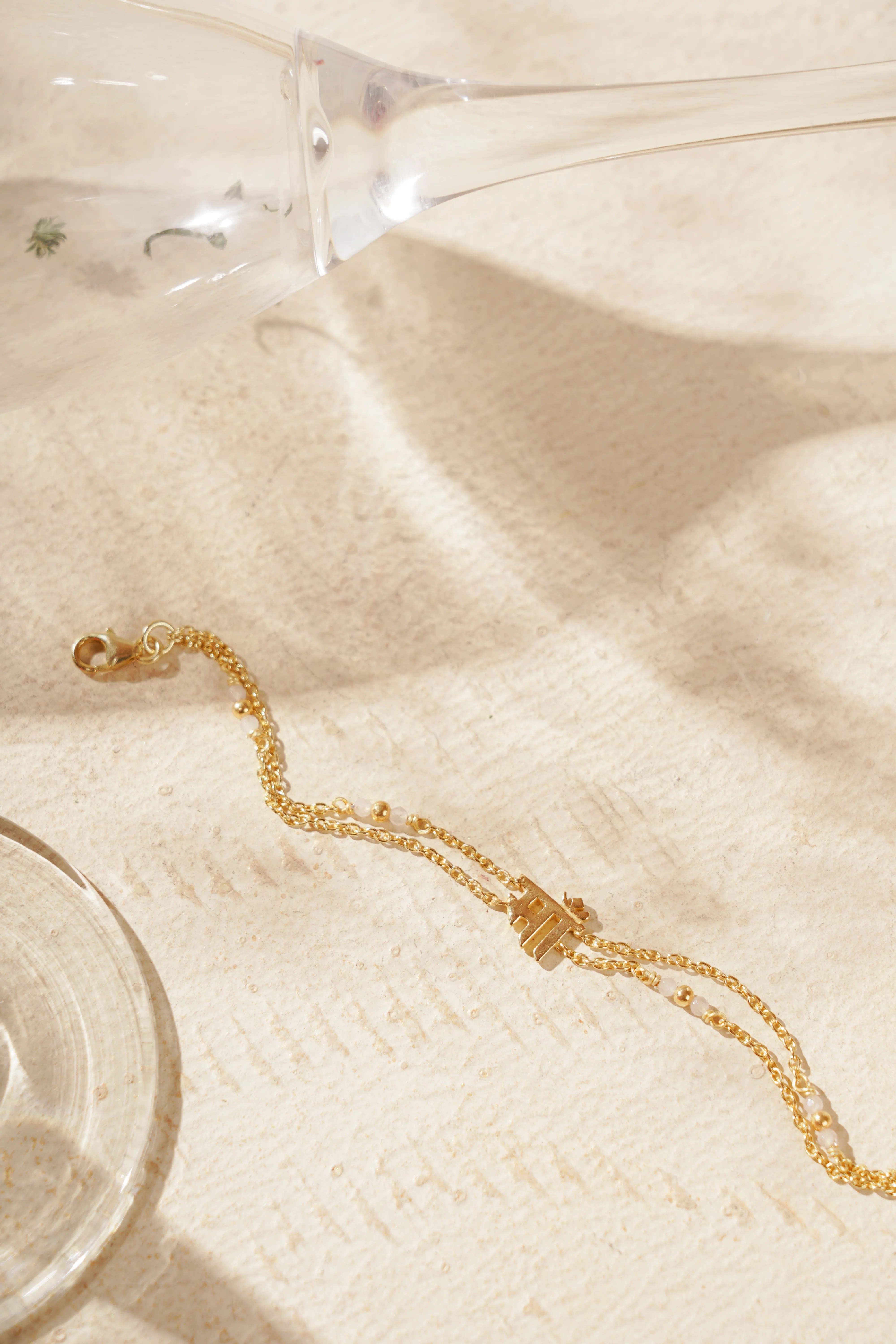 Silver Bracelets Hyperbole Accessories - Download Amazing Colorful Photo | Ultra HD