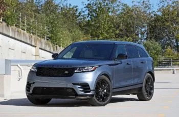 2018-Land-Rover-Range-Rover-Velar-125-2 2018-Land-Rover-Range-Rover-Velar-125-2