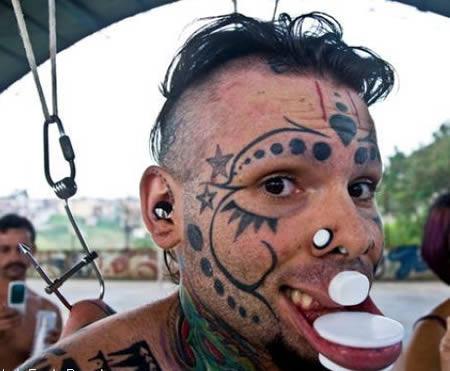 Buceta de homem com piercing e tatuagem com homem Hardcore Buceta Piercing Tatuagem Do Corpo Pt Biguz Net