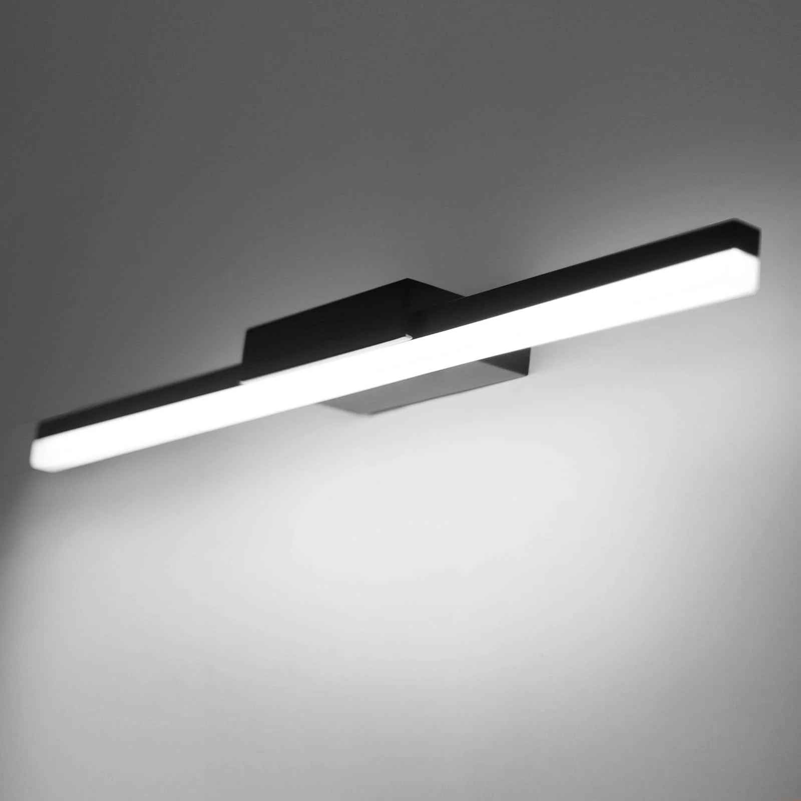 LED sieninis šviestuvas 56cm A