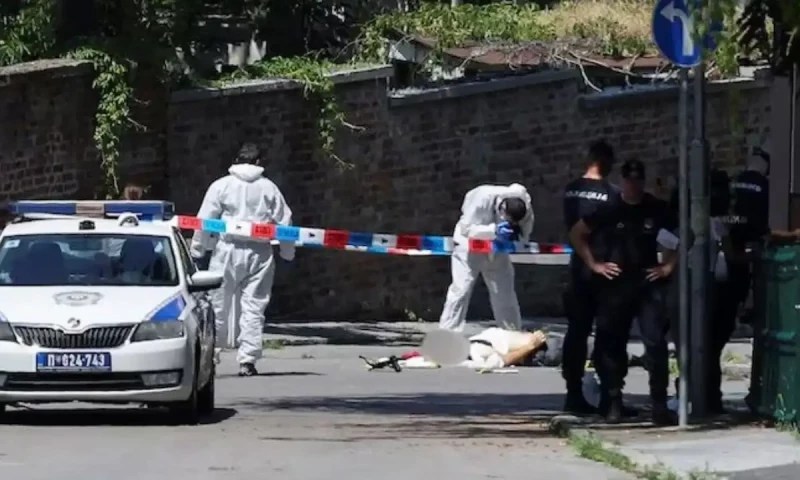 بلغراد میں اسرائیلی سفارت خانے پر جدید تیر کمان سے حملہ کرنے والا جاں بحق