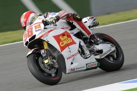 Motogp Portugal 2011 Primeros Libres Que Nos Dan Alguna Pauta