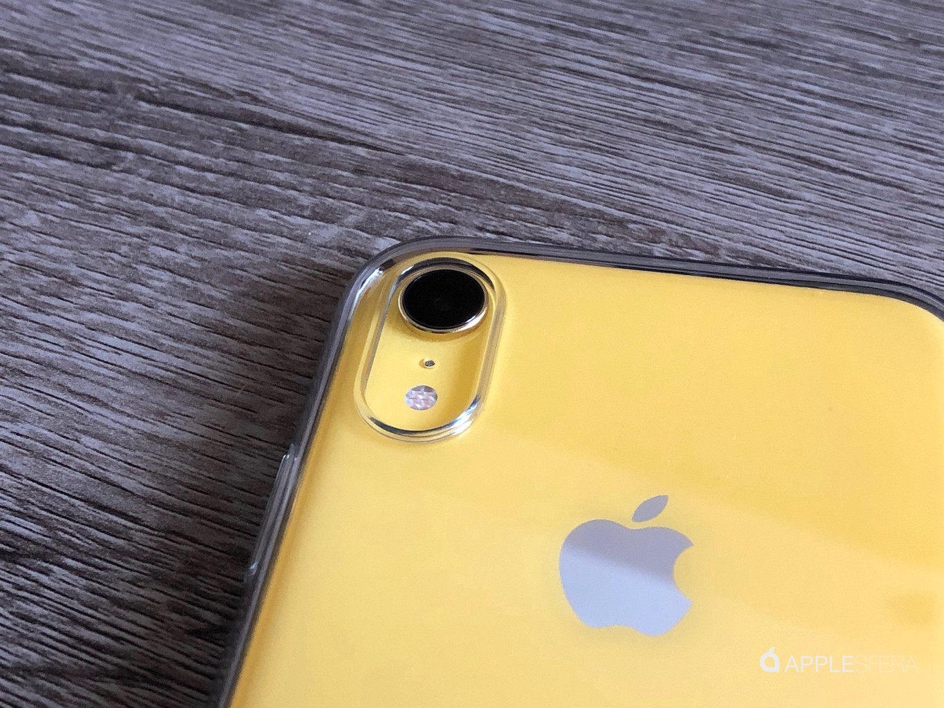 Funda Iphone La Funda Transparente De Apple Aguanta Muy Bien El Paso Del Tiempo