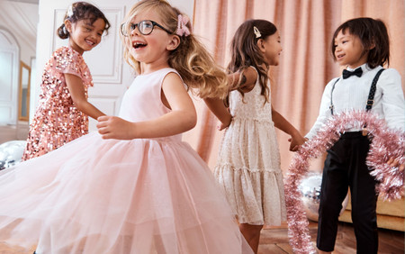 Primark Zara Mango Y H M Tienen Los Looks De Fiesta De Ninos Y Ninas Mas Ideales Para Brillar En Las Noches Mas Especiales