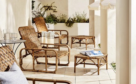 Has jugado alguna vez con el dinosaurio que aparece en chrome cuando estás sin internet? Las Ultimas Novedades De Exterior De Zara Home Sillones Y Sombrilla Retro Y Juegos De Mesa Para La Piscina O Playa