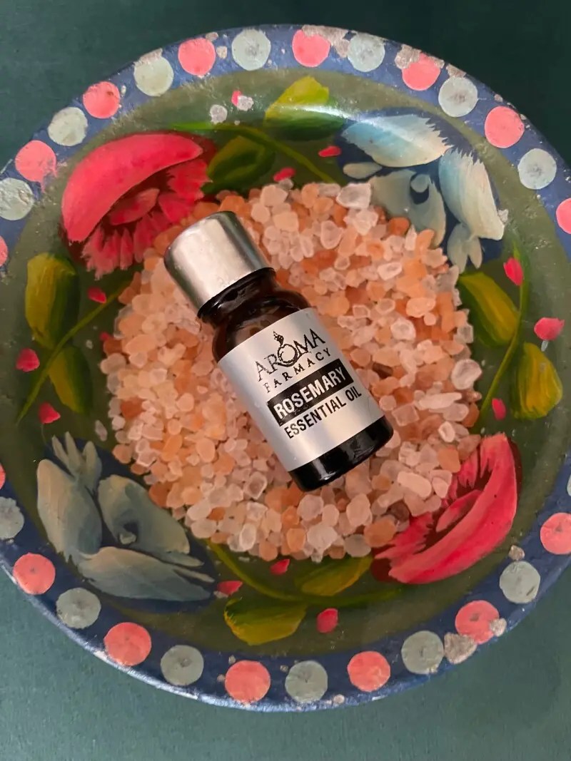 Rosemary Oil for Hair Fall: My Experience with Aroma Farmacy's Product (2025)