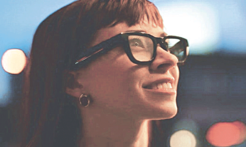 The Future of Smart Glasses: Apple, Google & Samsung Enter the AI Battle (2026)