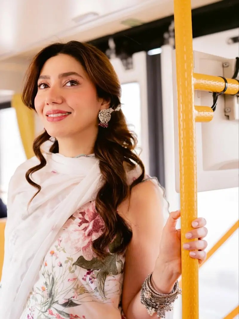 Mahira Khan Reveals Secrets About Fawad Khan and Her Student Life in the US (2026)