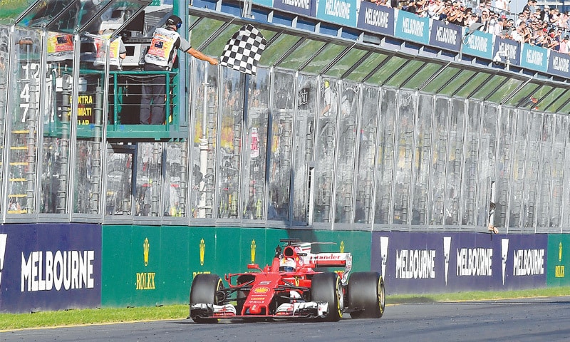 Vettel Masters Hamilton To Break Ferrari S F1 Drought