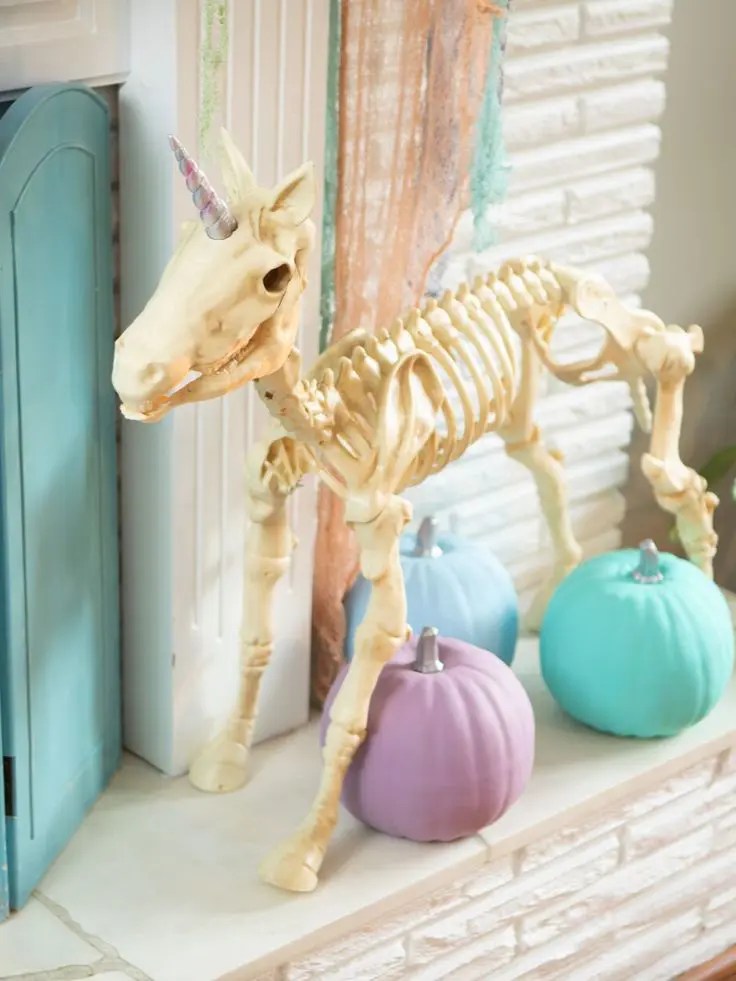 43 lovely pastel halloween decor ideas