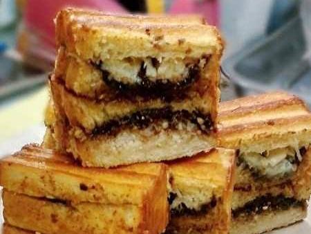 Kedai Roti Bakar Tidar, Sukabumi/Puri Rupi Indah D1, Ni Wayan Widia Wanti